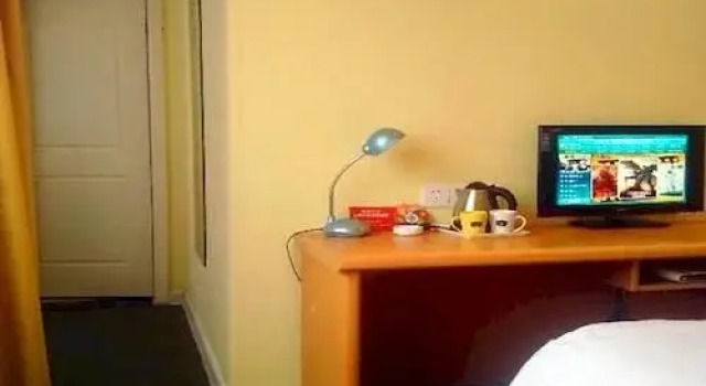 Homeinn · neo (Taicang Xinhua West Road), Book Hotel Hoteller i Suzhou med parkering, Parkering