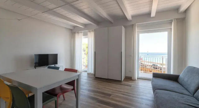 Студия VILLA CADIZ APARTMENTS VARAZZE