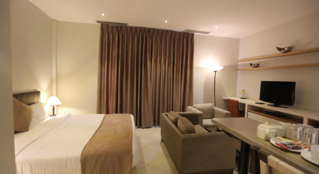 Полулюкс Jabal Amman Hotel (Heritage House)