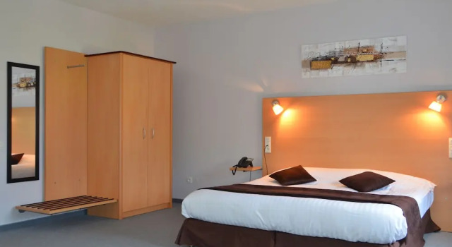 Номер Comfort Carré Py Hôtel