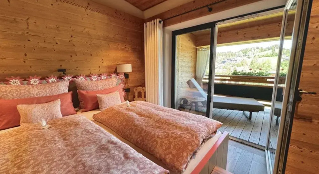 Kitzbühel Lodges - Penthouse incl. private Spa & Breakfast, Забронировать Курортный отель Бизнес-отели Округа Кицбюэль, 4* 5*