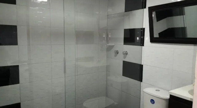 Четырёхместный номер Standard Hotel Santiago Plaza