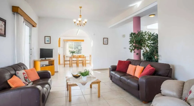 Villa Hestia, Boek Villa Peyia Paphos
