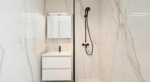 Апартаменты The Waves-Luxurious 3bedroom app w big terrace & garage