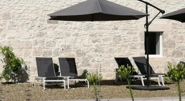 Les Cypres De Crose Iii, Book Hotel Hotels in Issigeac with Parking, Parking