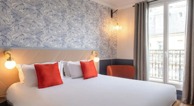 Двухместный номер Superior с балконом Hôtel Coypel by Magna Arbor