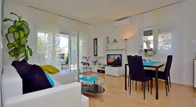 Apartment Radenka