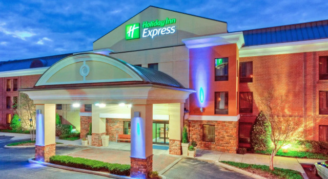 Holiday Inn Express Hotel & Suites Brentwood North-Nashville Area, Book Hotel Brentwood Tennessee