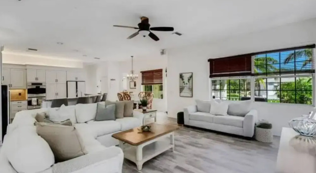 1200 Tree Bay, Забронировать Вилла Сиеста-Ки Sarasota Area, рядом с Пляж Turtle Beach