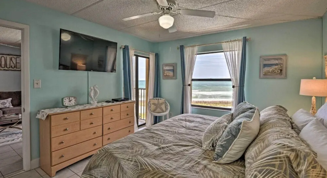 Апартаменты Oceanfront Ormond Beach Getaway w/ Balcony!