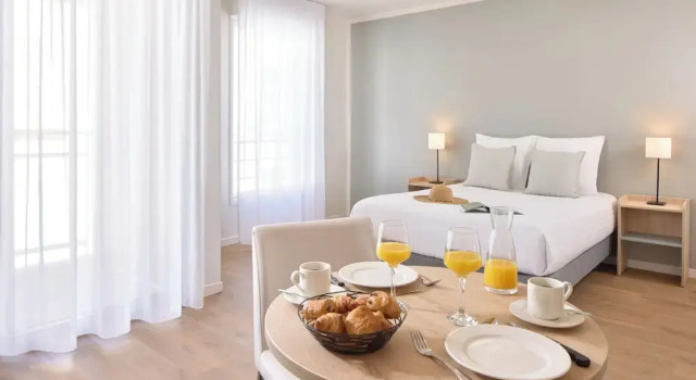 Zenitude Hôtel-Résidences Cherbourg, Prenota Hotel Cherbourg 