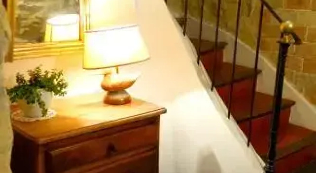 B&B Les Chambres de la Villasse, Забронировать Отель «постель и завтрак» Отели Везон-ла-Ромен с парковкой, рядом с Археологический музей Théo Desplans, Парковка
