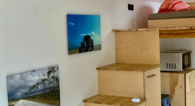 Коттедж c 1 комнатой Tiny House Geierlay