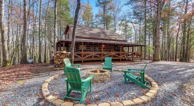 Коттедж Hot Tub & Games: Ridgetop Cabin in Blue Ridge!