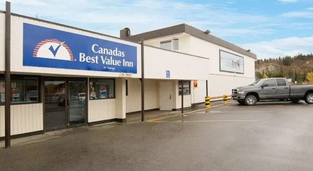 Canadas Best Value Inn- Riverview Hotel, Réserver Hôtel Hôtels à Yukon avec piscine, Piscine
