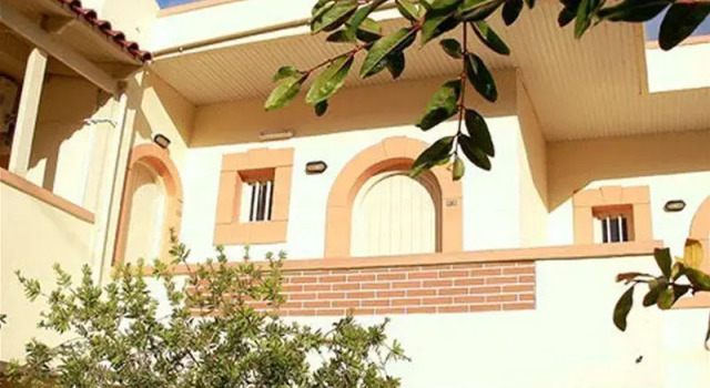 Electra Apartments