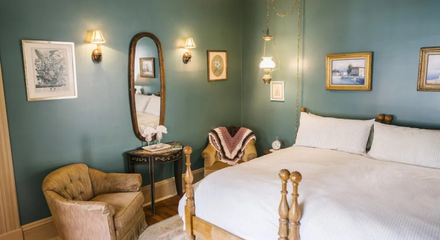Двухместный номер Premium Hummingbird Inn