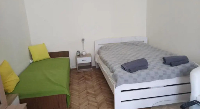 Апартаменты Adrienn apartment