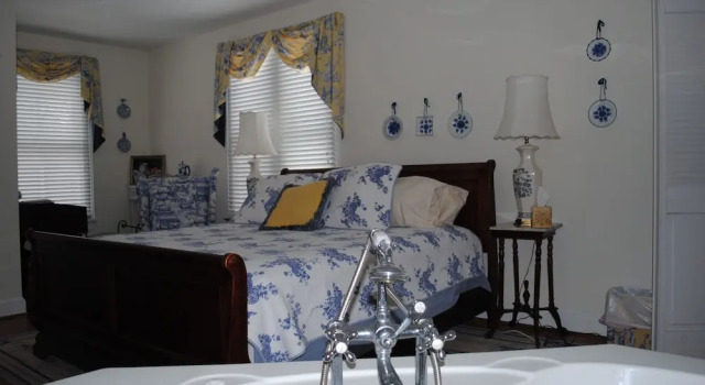 Номер Superior Inn On Poplar Hill