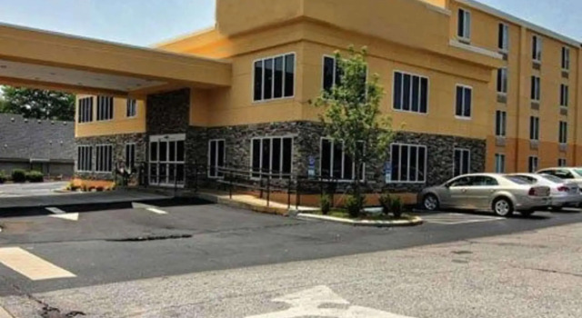 Кровать в общем номере Quality Inn & Suites Greenville - Haywood Mall