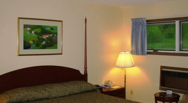 Red Carpet Inn On The Lake, Book Hotel Oneonta Delaware County