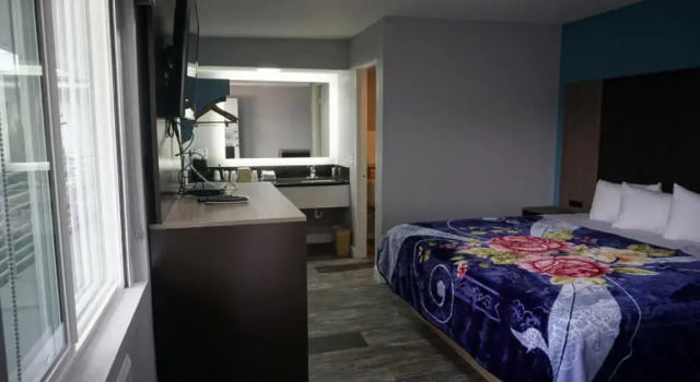 Номер Standard Thunderbird Motel