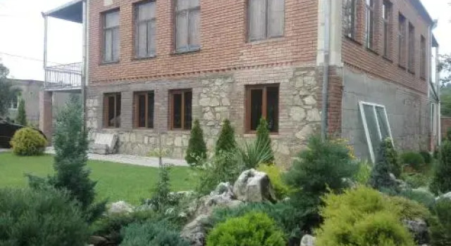 Guest House Xomli