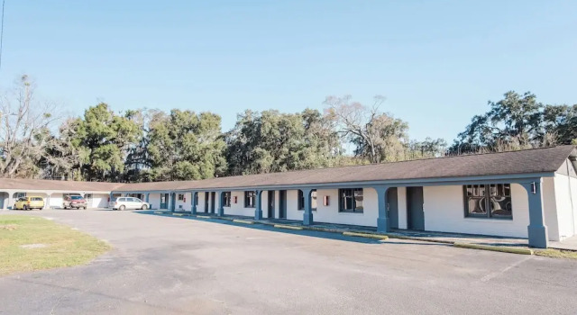 Thunderbird Motel, Boek Motel Hotels in Georgia met parkeren, Parkeren