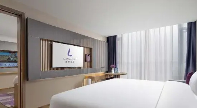 Люкс Deluxe Lavande Hotel (Mengla Molin)