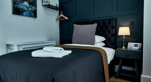 Одноместный номер Standard The Browns Hotel