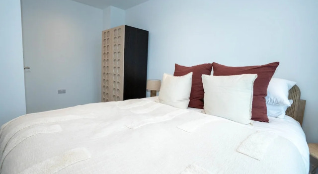 Alabaster Suite by Casacity, Varaa Huoneisto Asunnot kohteessa Merseyside, Huoneisto