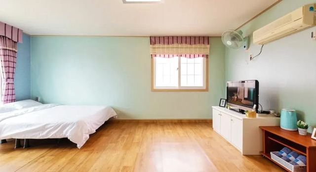 Taean Pine Scented Pension, Reserva ahora Hotel Taean Chungcheongnam-Do