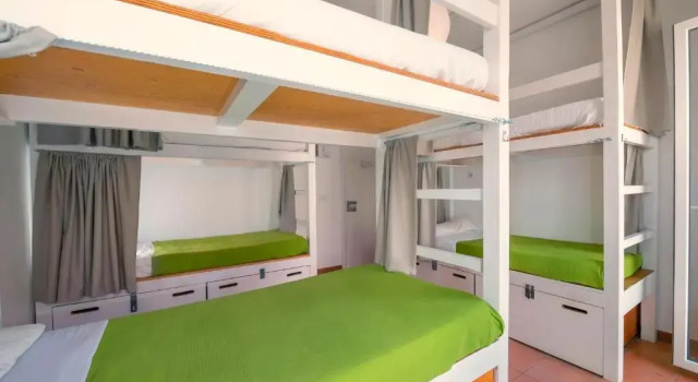 Tarifa Kite Hostel, Забронировать Хостел Отели Тарифа с завтраком, рядом с Castillo de Guzmán, Завтраки