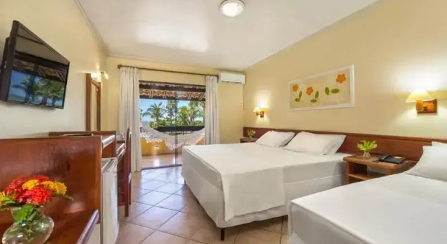 Трёхместный номер Standard с балконом и с видом на море Porto Cálem Praia Hotel