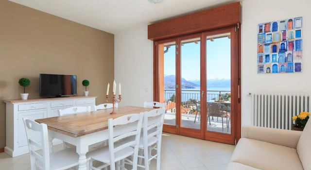 Апартаменты с 2 комнатами с балконом Impero House Rent - Belvedere