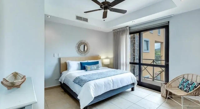 Perfect Oceanfront Retreat for Your Family, Забронировать Дом для отпуска Виллы Хако, рядом с Пляж Хако, Вилла