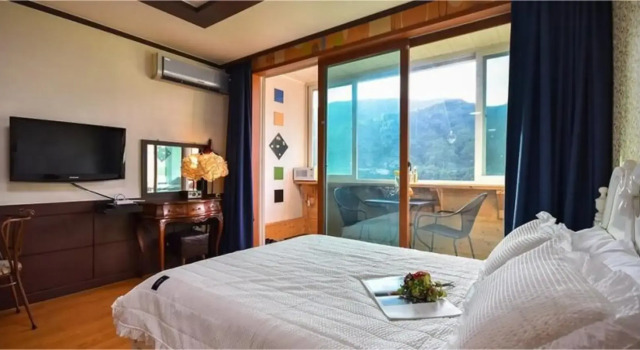 Namiseom Lake Pension, Prenota Hotel Chuncheon Gangwon-Do, vicino a Jade Garden