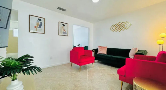 Апартаменты Miami Magic Cozy 2-bedroom Getaway in the City