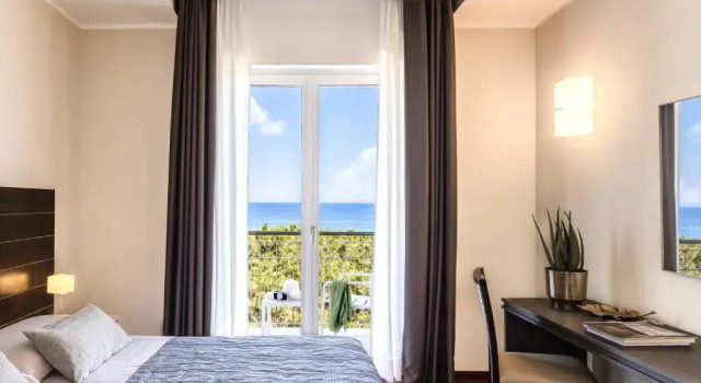 Двухместный номер Standard с видом на море Grand Hotel Spiaggia