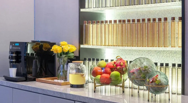 Crystal Orange Wangfujing Hotel, Book Hotel Hoteller i Beijing Province med parkering, Parkering