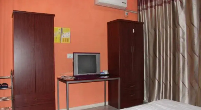 Stars 99 Motel Fengxian Branch, Varaa Motelli Fengxian Shanghai