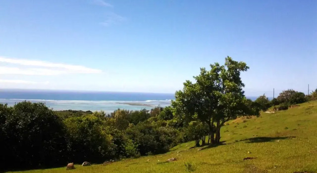 Le Paradisier Guest House, Book Guesthouse Petit Gabriel Rodrigues Island