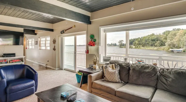 Апартаменты Lakefront Condo w/ Beach Access in Campbellsport!
