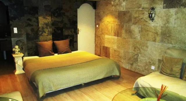 Номер Standard Chambres dHôte Dijon Clair de Lune Adults Only