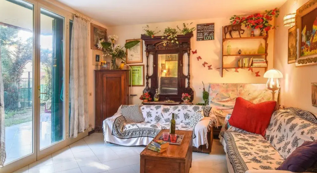 Nice Home in Capalbio Scalo With 2 Bedrooms, Varaa Hotelli Hotellit Capalbio pysäköinnillä, Pysäköinti