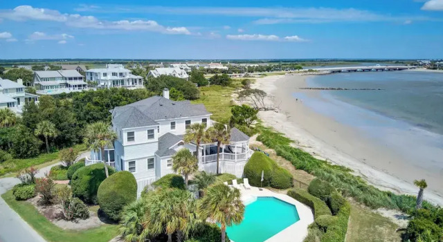 Вилла Haven by Avantstay Luxury Beachfront Home w/ Pool & Gorgeous Patios