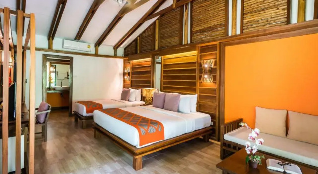 Трёхместный номер Deluxe Home Phutoey River Kwai Hotspring & Nature Resort