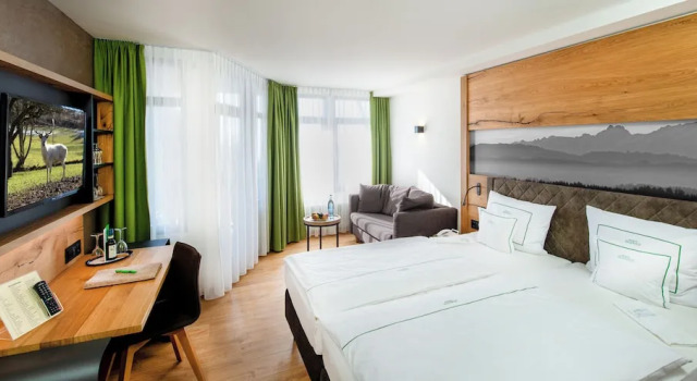 Двухместный номер Deluxe с балконом Berghotel Jägerhof ****S