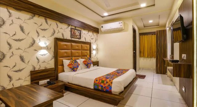 FabHotel Silver Palace, Rezervovat Hotel Hotely v Gujarat s parkováním, Parkování