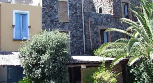 Villetta Isole Eolie Salina